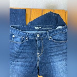 Denizen Jeans. Good condition